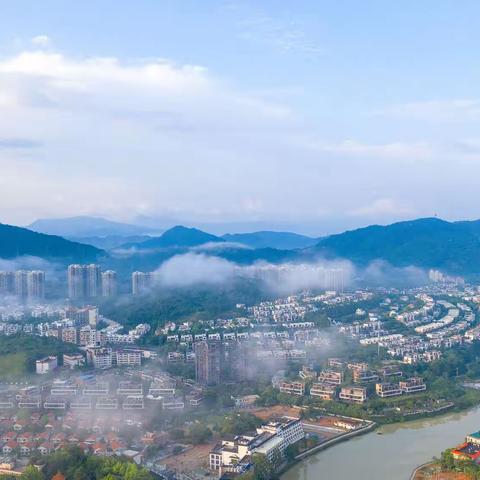 富力泉天下·5房9床，温泉度假别墅，带游泳池3x11米