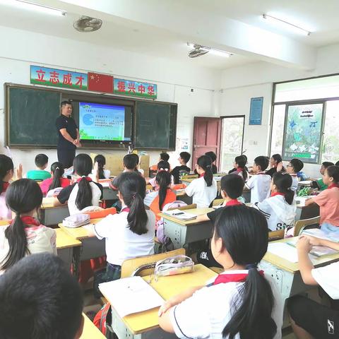 “研”途生花铸非凡，众行致远向未来 ——记翁田镇文苑小学五年级数学展示课《同分母相加减》