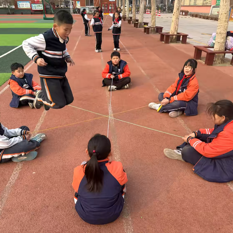 【全环境立德树人】“跃动新春 绳彩飞扬”——滨城区第六小学三年级3班寒假实践活动