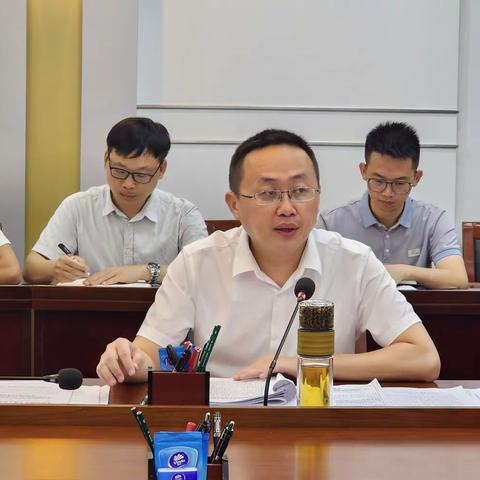 坚决抓好形式主义整治纠治、扎实开展党纪学习教育——陵水县委办召开班子（扩大）会议