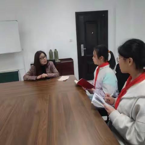 采访溧阳市语文教研员杨春芳老师对于小学生使用网络“热梗”的看法