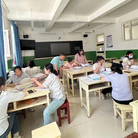 把好教学第一关 ——和硕县第二小学大庄子分校期中教学常规检查