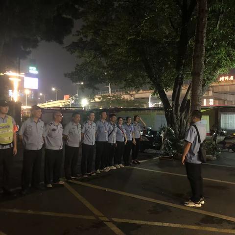 鹤龙街开展“基础数据大摸排百日行动”