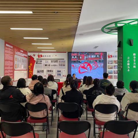 【双争有我｜新时代邻里节】东新苑社区开展摄影知识讲座