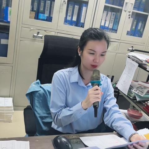 家校共育，共赢灿烂明天——卓杰小学召开2025年秋季家长会