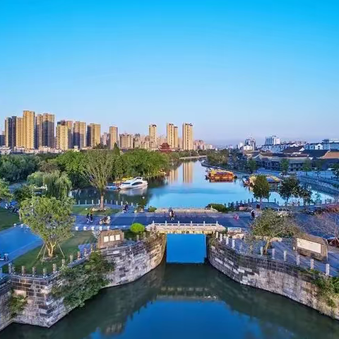 身近历史明贤 续写时代新篇