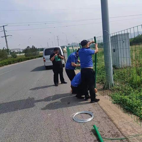 党家街道开展外立面整治专项行动