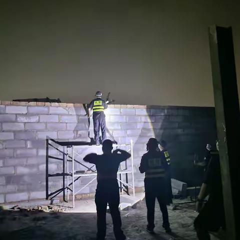 坚持源头管控，拆除违法建设行为