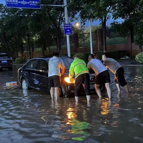 中国人寿财险宝鸡中心支公司：积极开展暴雨救援和查勘理赔服务