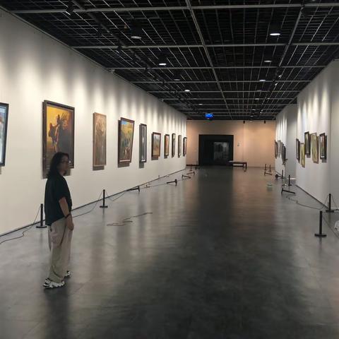 心如烈阳，聚而成火 ——记2023年包头市中小学师生书画展准备活动