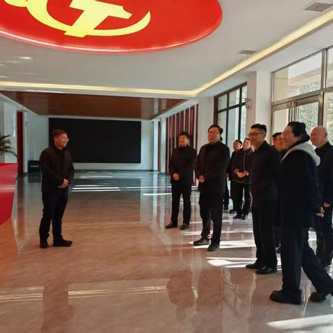 源汇区人大常委会主任高宏伟一行到源汇新区调研人大代表联络站建设情况