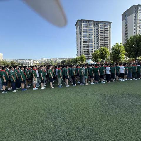 六10班学期成长总结