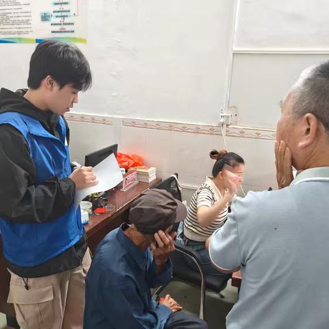 【儋州王五民政服务站】开展“暖心换证零跑腿”活动，打通服务残疾人“最后一公里”