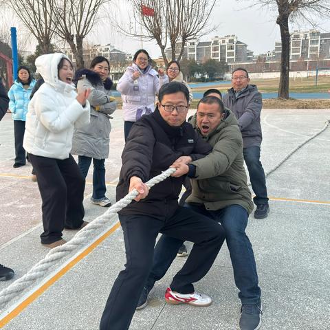迎新春  庆元旦 ‍——仓集小学举行教职工趣味活动