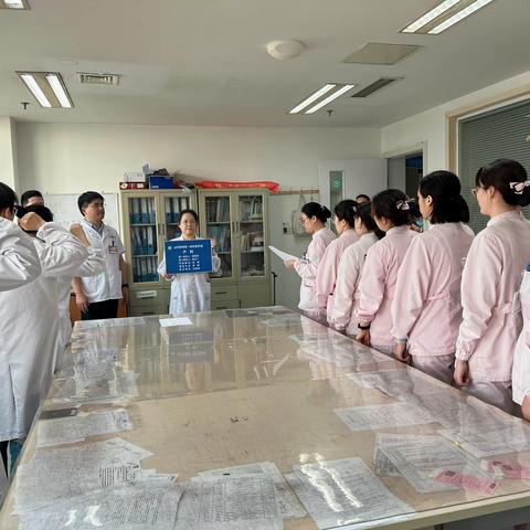 铿锵玫瑰！一手托举生命的希望！一手奏响“e6S管理”战歌！