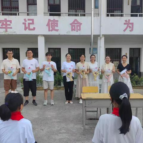 暖暖教师节，浓浓师生情 ——遂庄小学教师节活动