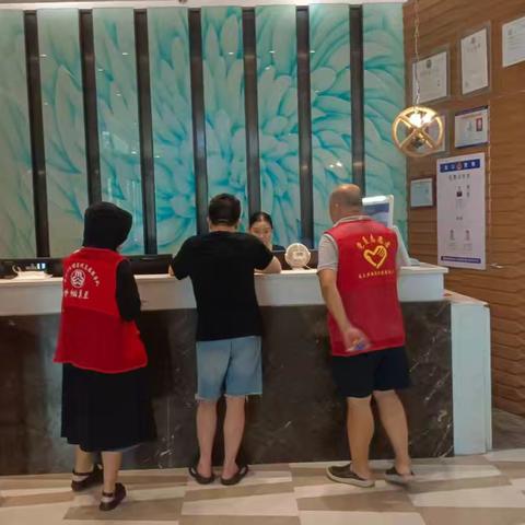 海府街道南宝社区开展2025年国庆、中秋节期间安全保障及秩序维护工作简报(2025年10月1日)