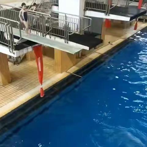 暑期高光 热辣滚烫