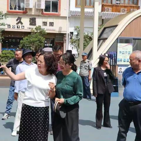 聚焦幼儿"食"事 守护成长营养—— 寻甸县人大常委会到县幼儿园 （本部）调研在园幼儿膳食管理工作
