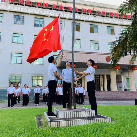 定城镇开展学习贯彻习近平新时代中国特色社会主义思想主题教育暨庆祝建党102周年调研学习活动