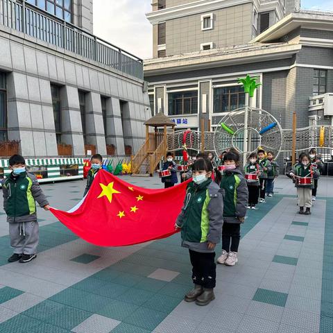 宿迁市宿城区机关幼教集团隆城盘谷幼儿园第十四周升旗仪式