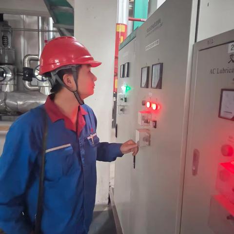 燃烧的匠心。硫酸三线9月质量之星-韦金松