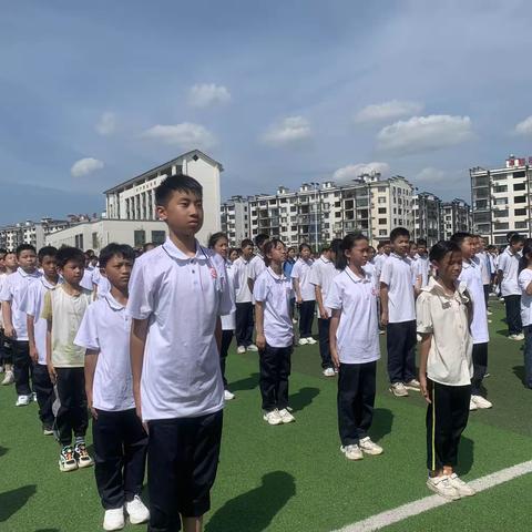 简青芙蓉学校29班常规活动系列——文明齐步走  校队展风采