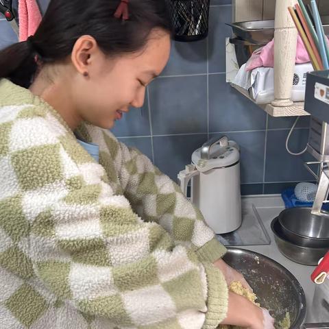制作小米面红枣馒头