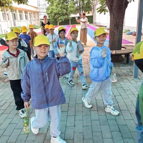 【幼小衔接】小学初探秘 成长新启航——张家堡幼儿园开展幼小衔接主题活动