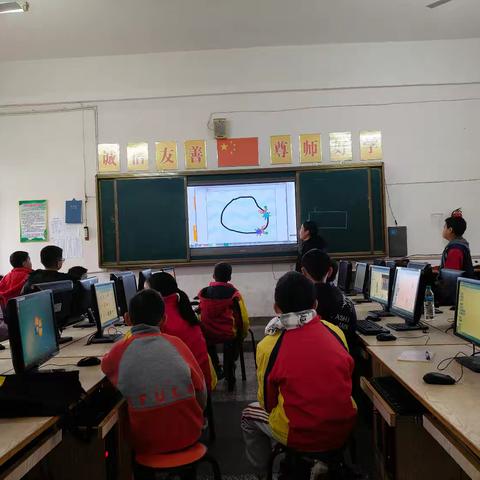 趣编周末，智创未来——我们的编程成长回忆录