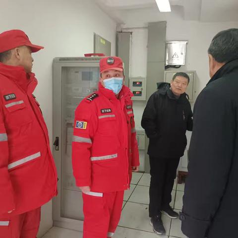 【同心文东】山大路社区开展高层楼宇消防检查工作