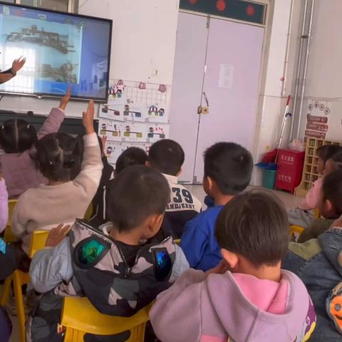 中班室内搭建谈话内容