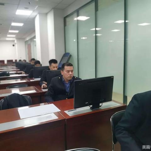 强技练兵  比武争雄