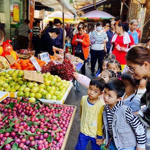 柳州市文惠路幼儿园一分园 中三班课程主题活动 美食王国