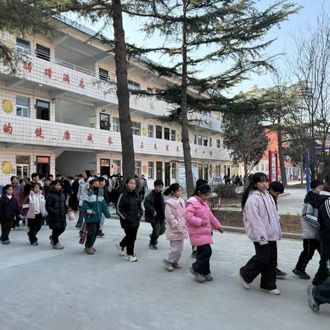 图文记录足迹，笔墨书写风华—夹津口镇中心小学第十八周工作纪实