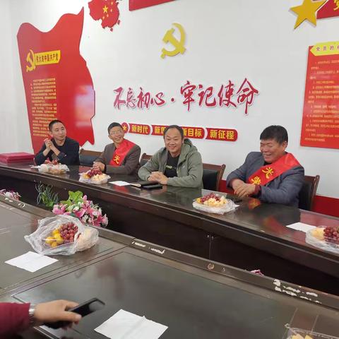 岁月染芳华，桃李郁芬芳