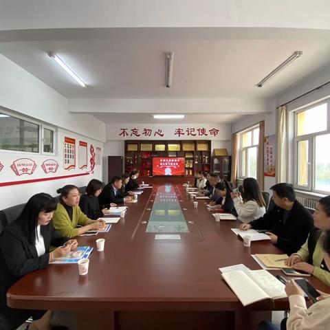 真诚共建酿新芽，凝心聚力绽风采——巴彦包特小学、东沙布台小学开展数学学科研讨交流活动