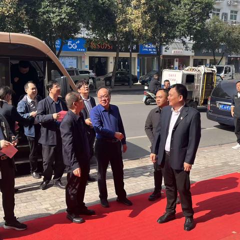 郑州市供销合作社调研组莅临巩义市孝义供销合作社