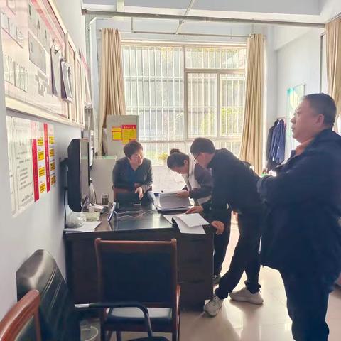 2024年10月份杜店敬老工作回顾： 区社会事务局安全工作检查；消防维保排查隐患；公益捐赠慰问敬老月活动；争创全国性老年友好型社区软硬件设施更新；各项服务工作有序开展。
