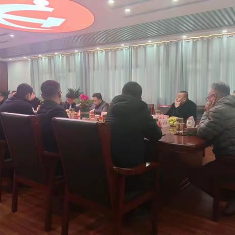 曹县魏湾镇召开第二次集体学习研讨