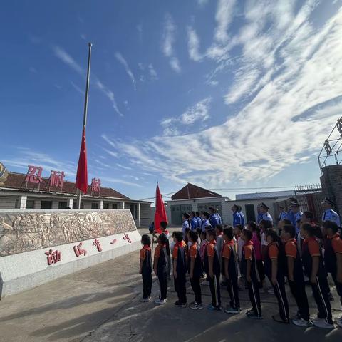 传承红色基因  赓续红色血脉          ——岔尖小学迎国庆渤海第一哨研学活动