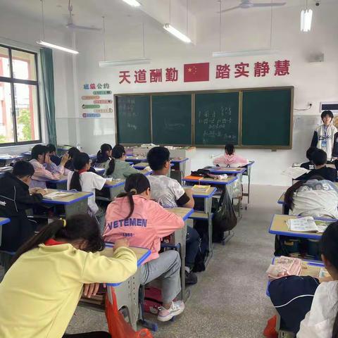 花开在春天，读书在少年！！——广信区邱蕴芳实验学校第十一周工作小结的简篇