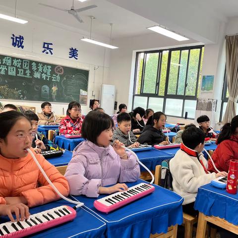 砂子塘小学口风琴1811班