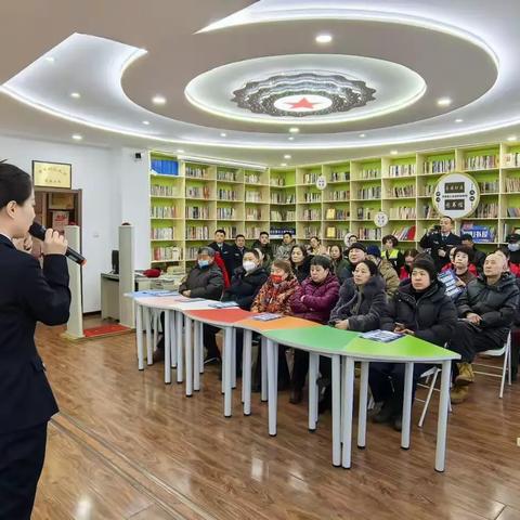 反诈同心 社区同行——健康路街道乐园社区开展“反诈”宣传活动
