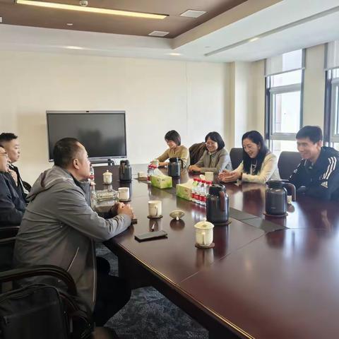 彭后街道人大代表团赴石家庄市首届人民代表大会历史陈列馆参观学习