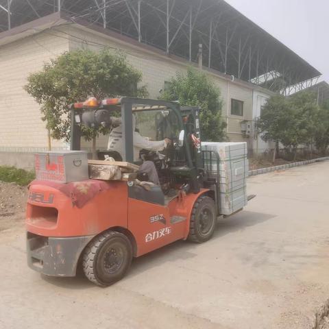 推进人居环境整治  打造美丽宜居乡村