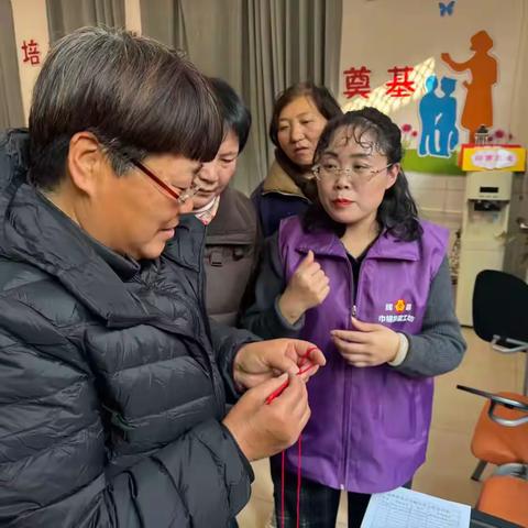 巧手织就致富梦 妇联服务暖人心 ——我镇成功举办“巾帼赋能”手工钩织公益培训