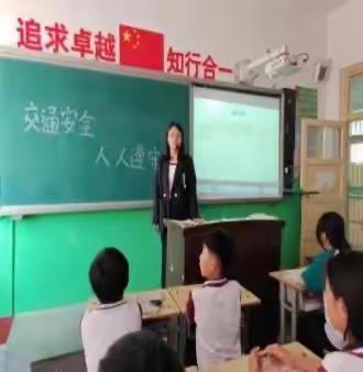 东高姚小学- 视力普查进校园 健康明亮伴我行