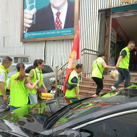 最美退役军人—— 白云区牵手公益协会对退役老兵开展拥军爱民慰问活动