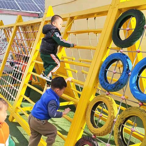 幼儿园里的小美好—坊子区实验小学幼儿园小一班活动纪实